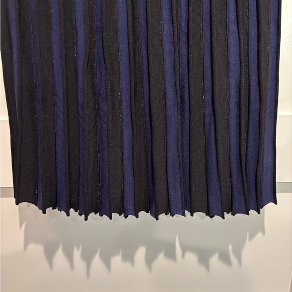 Marine Layer Penny Pleated Midi Dress in Black Rainbow Lurex Women’s Size Medium - Picture 8 of 12